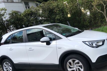 Opel Crossland (X) 41.820 km 12.500 &euro; Hamburg 22149