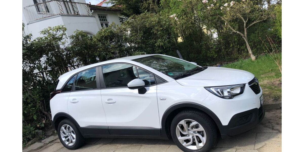 Opel Crossland (X) 41.820 km 12.900 &euro; Hamburg 22149