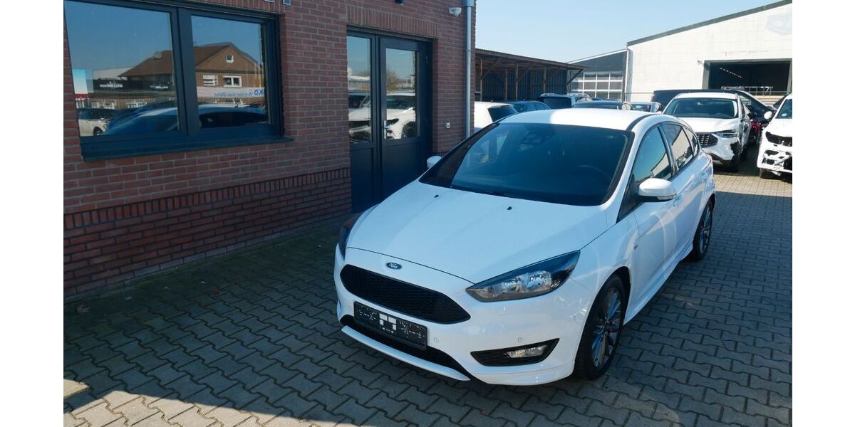 Ford Focus 218.038 km 5.400 &euro; Gronau 48599