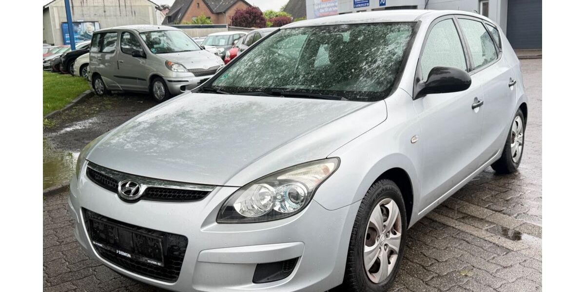 Hyundai i30 186.000 km 1.990 &euro; Ahlen 59227