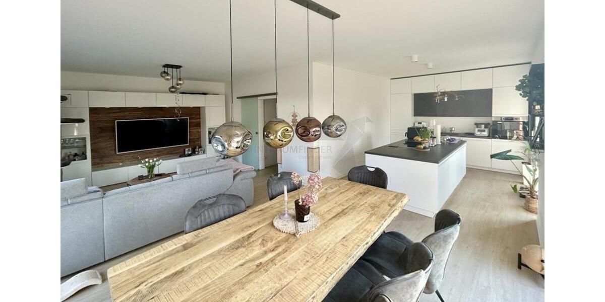 Doppelhaushälfte Chemnitz Rabenstein - 4.5 Zimmer, 134 m&sup2;, 1.950&euro; | Angebot:26007959