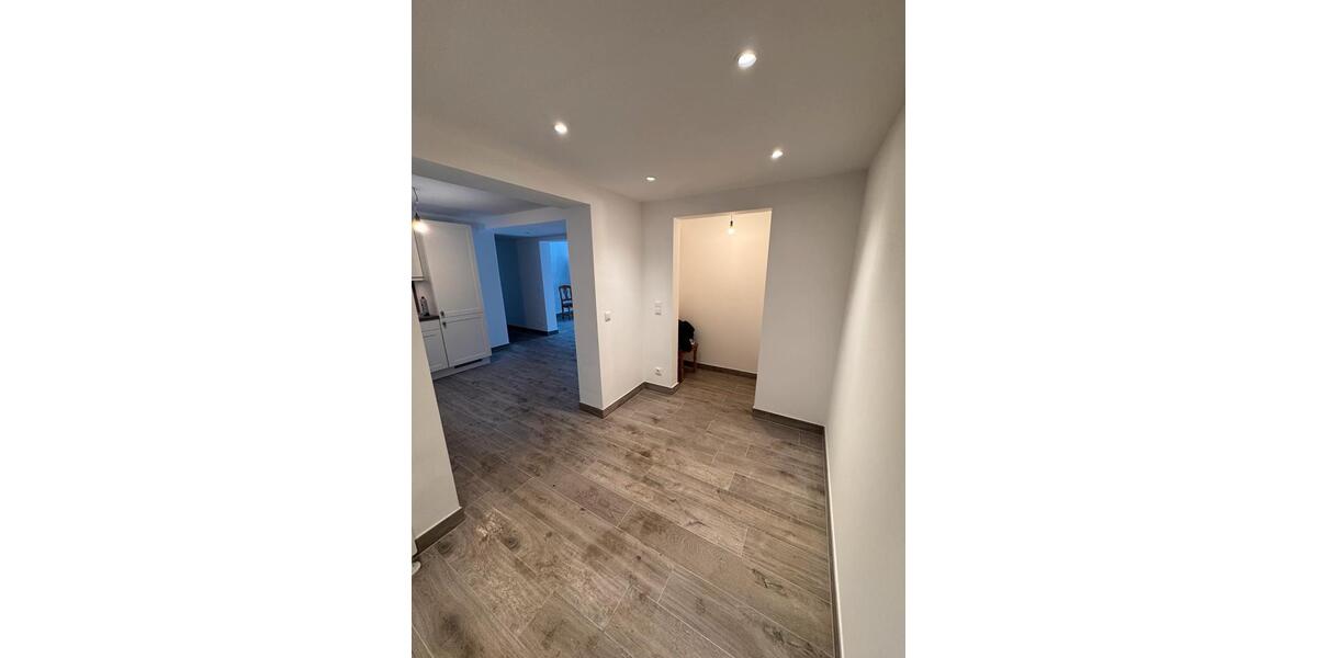 Etagenwohnung Scharbeutz - 3 Zimmer, 84 m&sup2;, 1.350&euro; | Angebot:25382753