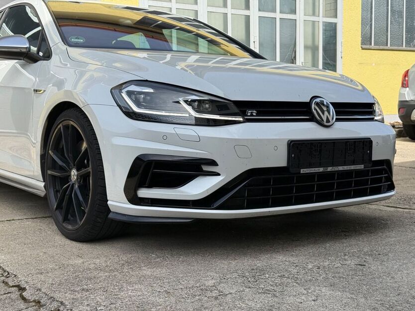 VW Golf 99.700 km 25.600 € Haag i.O. 83527