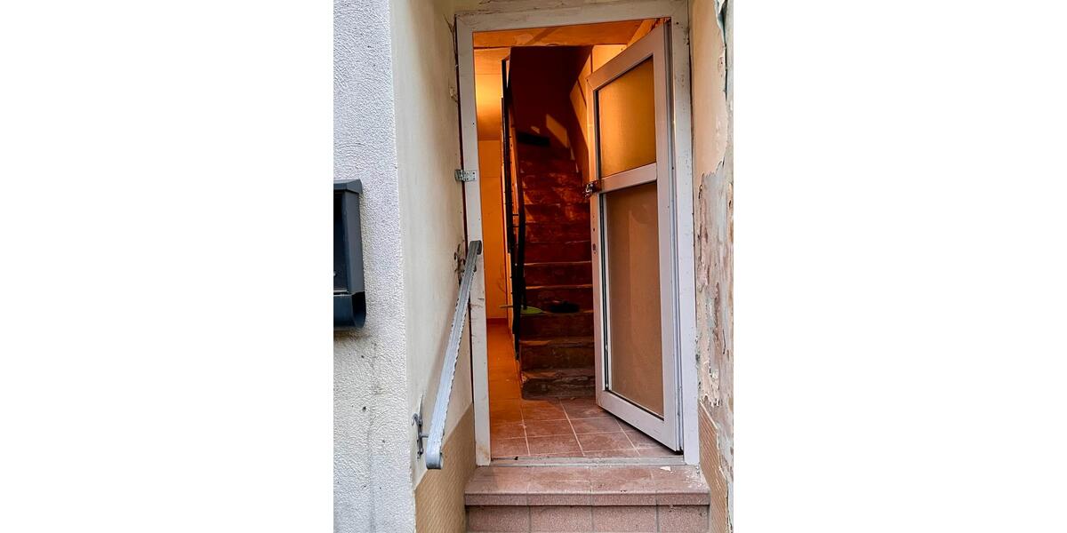 Reihenhaus Adenau - 4 Zimmer, 88 m&sup2;, 80.000&euro; | Angebot:26051165