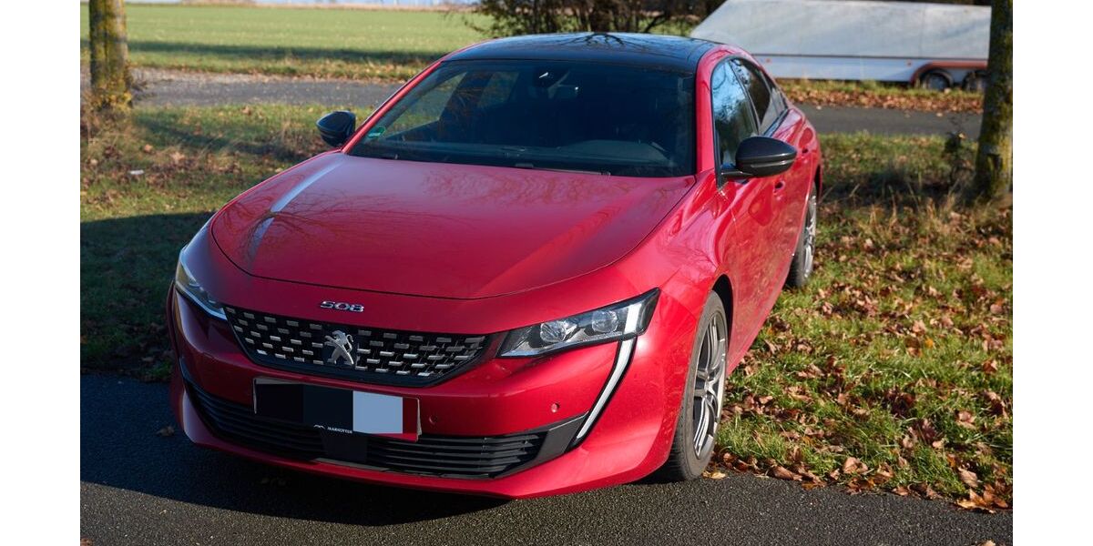 Peugeot 508 55.300 km 25.100 € Paderborn 33104