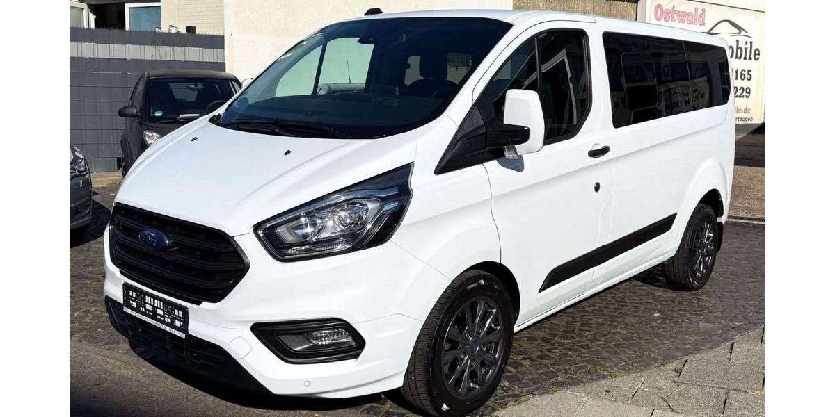 Ford Transit Custom 182.000 km 22.999 &euro; Köln 51065
