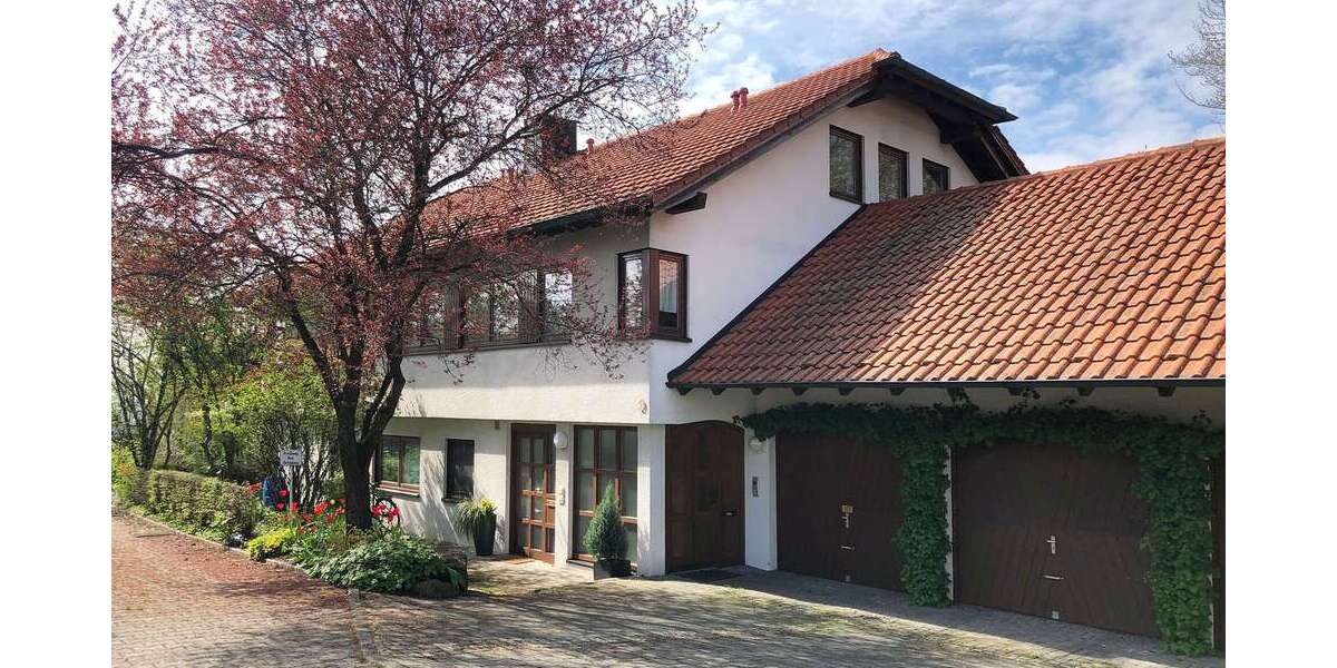 Einfamilienhaus Erbach - 8.5 Zimmer, 250 m&sup2;, 849.500&euro; | Angebot:26487401