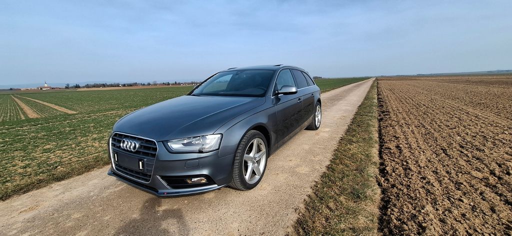 Audi A4 127.800 km 22.900 &euro; Hagelstadt 93095