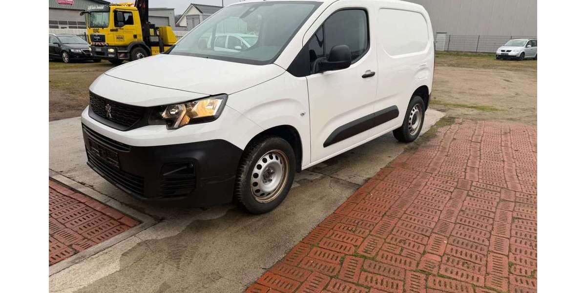 Peugeot Partner 179.000 km 7.499 &euro; Emstek 49685