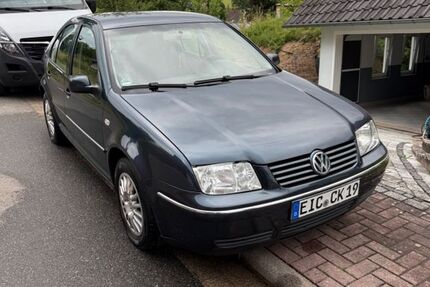 VW Bora 247.110 km 2.400 &euro; Sonnenstein 37345
