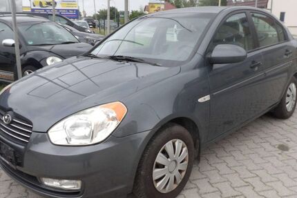 Hyundai Accent 105.000 km 2.999 &euro; Bautzen 02625