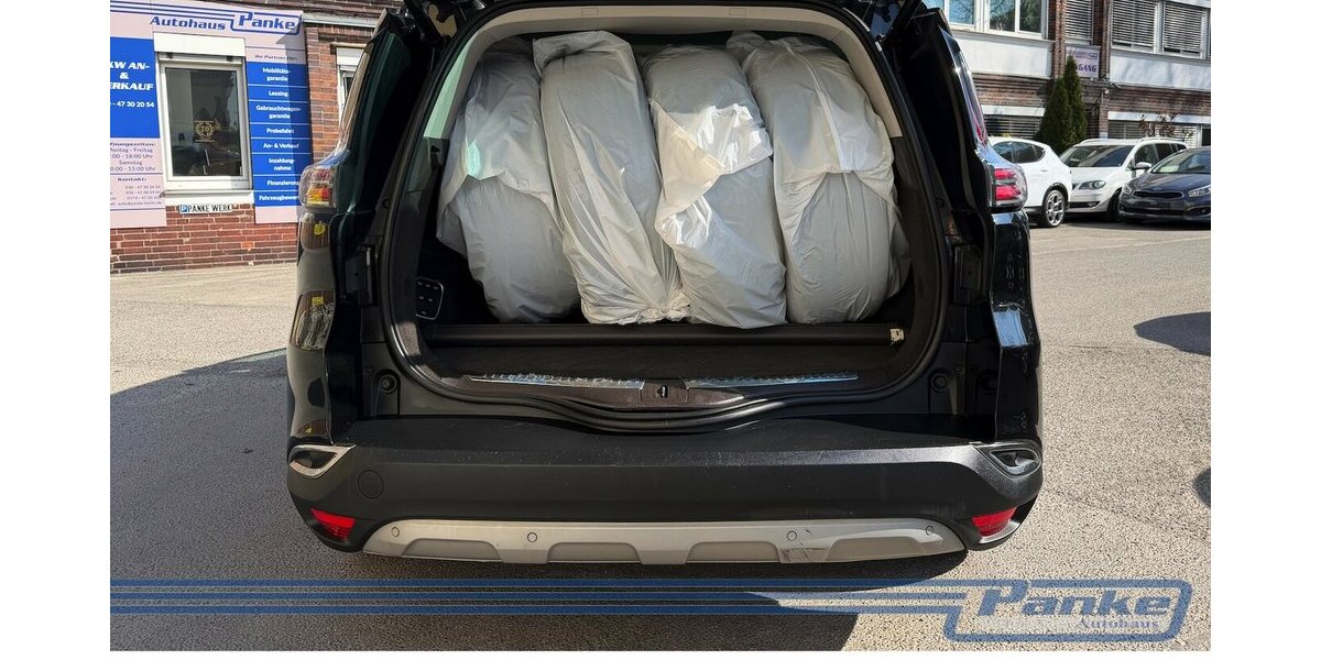 Renault Espace Initiale Paris*Pano*7-Sitz*HUD*TV*1-Hand* 141.944 km 16.490 &euro; Berlin 13187
