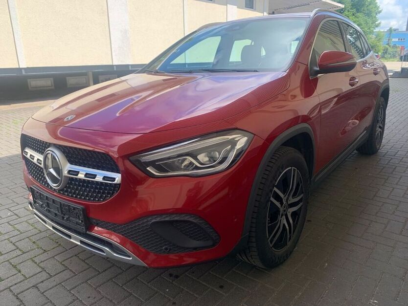 GLA 220