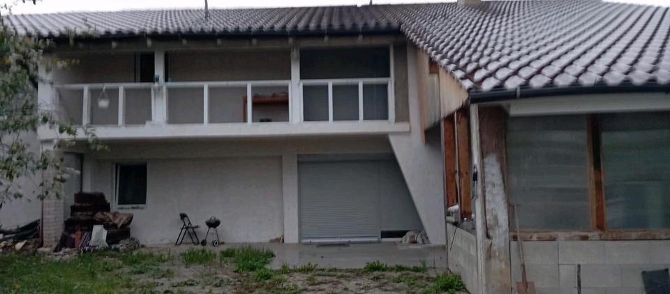 Attraktive Geschäftsimmobilie zur Miete 8 zimmer