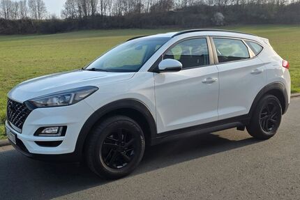 Hyundai TUCSON 69.000 km 16.200 &euro; Düsseldorf 40625
