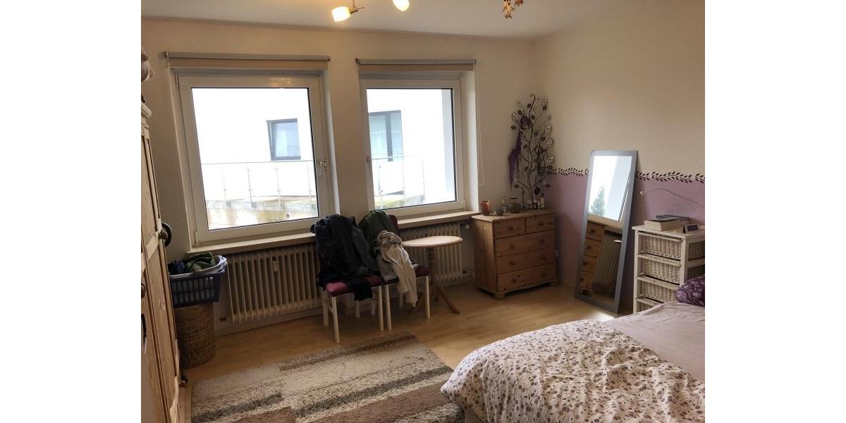 Etagenwohnung Preetz - 3 Zimmer, 61 m&sup2;, 590&euro; | Angebot:25323588
