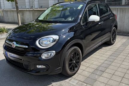 Fiat 500X 32.800 km 9.350 &euro; München 81476