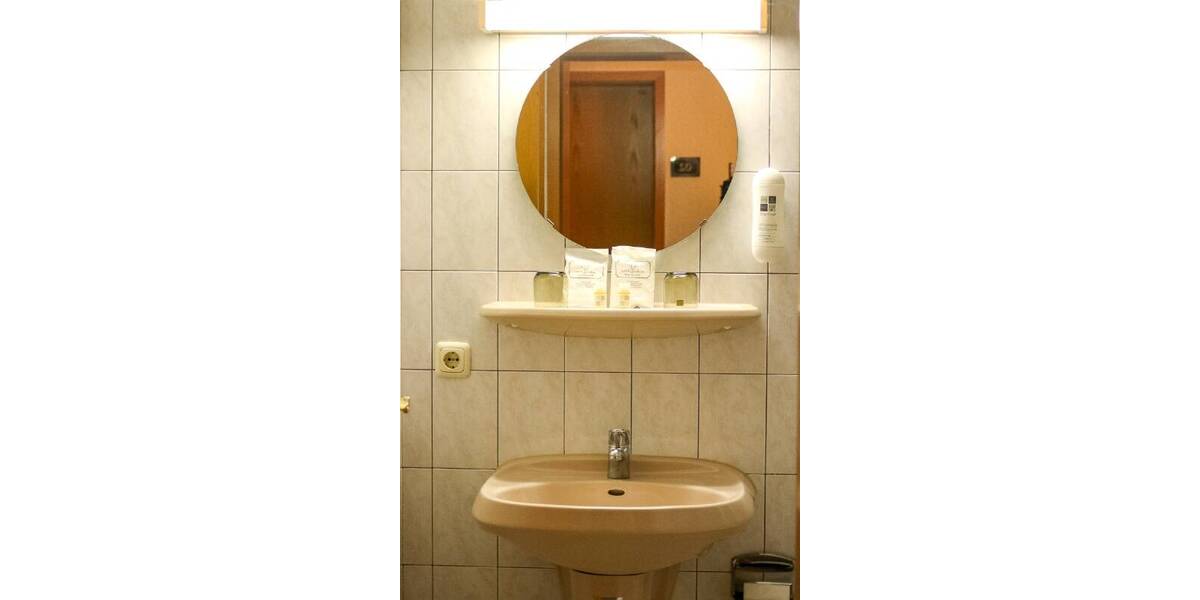 Gewerbeobjekt Riesa Mautitz - 180.000&euro; | Angebot:25679788