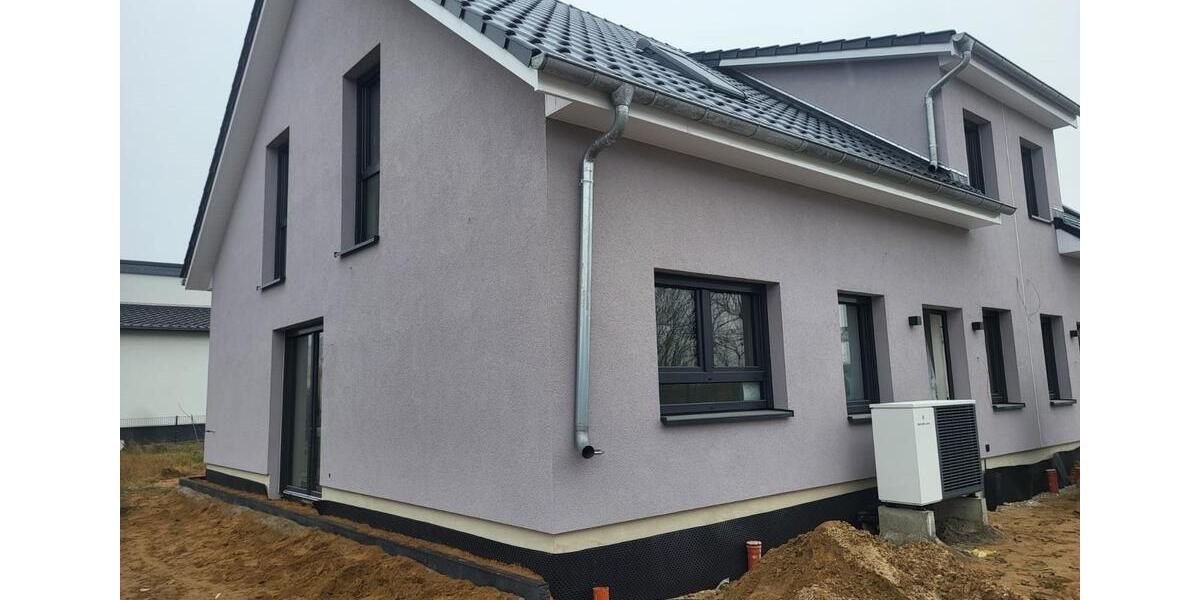 Doppelhaushälfte Jembke - 4 Zimmer, 135 m&sup2;, 1.850&euro; | Angebot:25307904