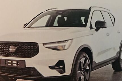 Volvo XC40 14.297 km 35.998 &euro; Chemnitz OT Röhrsdorf 09247