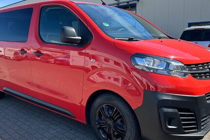 Opel Vivaro 174.500 km 15.292 &euro; Stäbelow bei Rostock 18198
