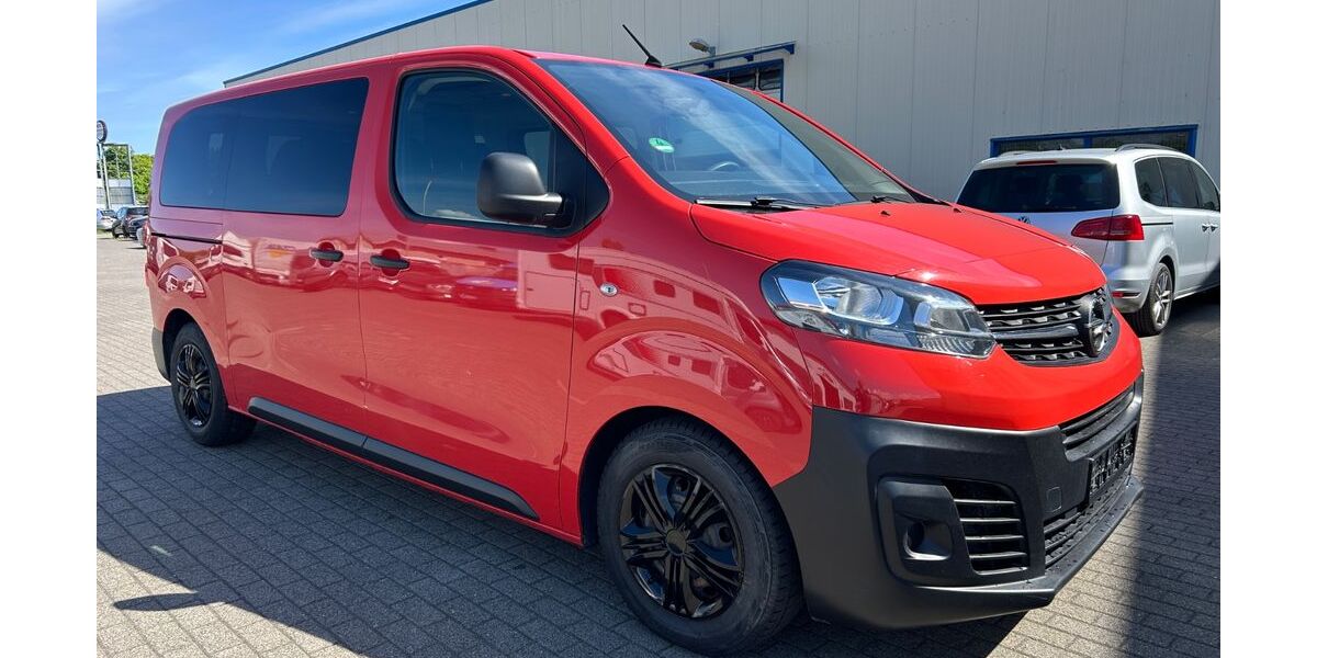 Opel Vivaro 174.500 km 15.708 &euro; Stäbelow bei Rostock 18198