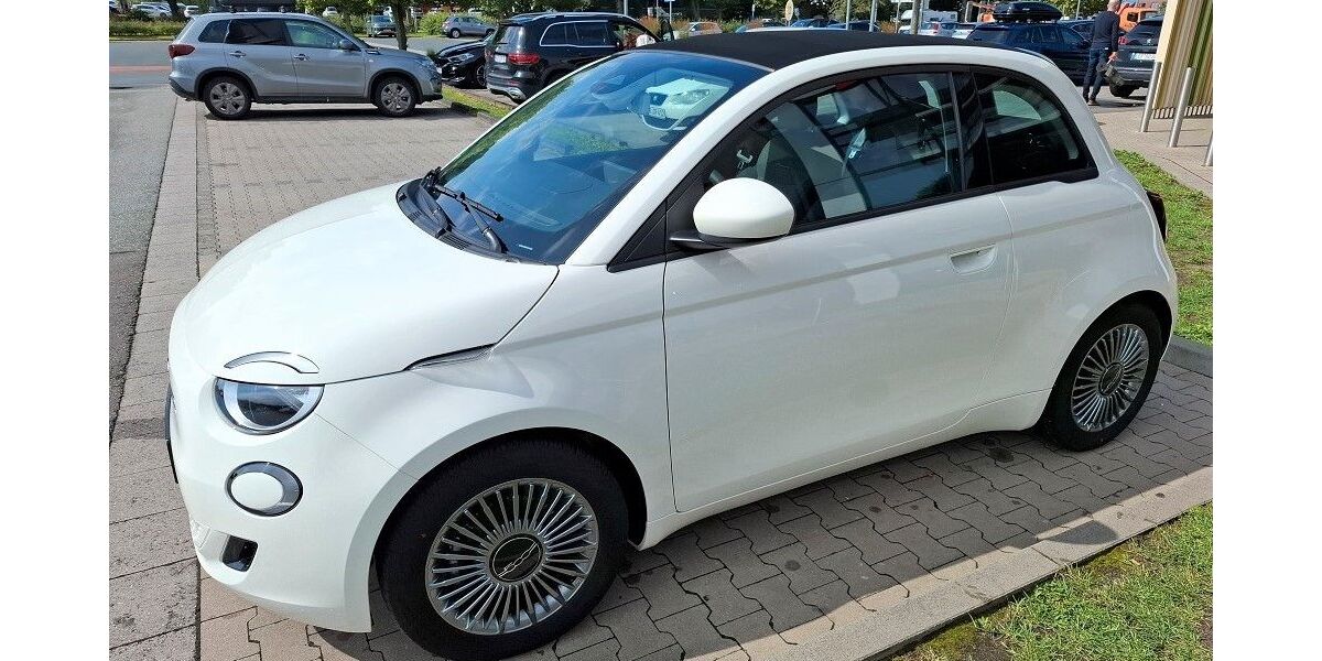 Fiat 500e 12.000 km 19.750 &euro; Ostrhauderfehn 26842