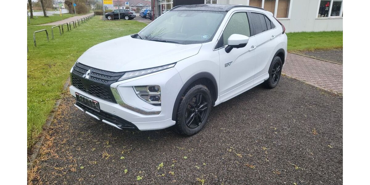 Mitsubishi Eclipse Cross 100.811 km 17.900 &euro; Crossen 07613