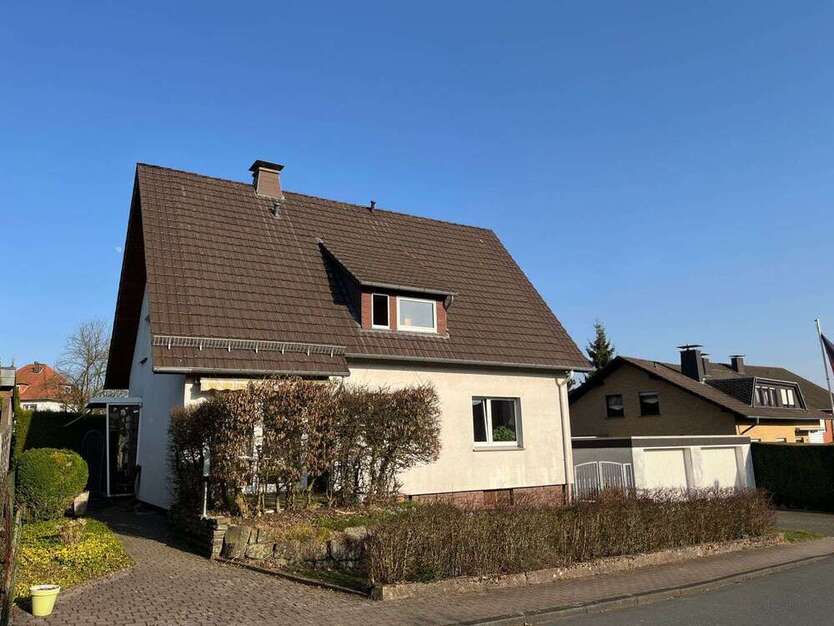 Haus zum Kaufen in Bad Driburg 245.000 € 124.07 m²