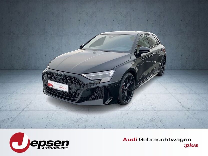 Audi RS3 9.900 km 68.430 € Saal a.d. Donau 93342