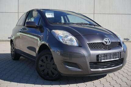 Toyota Yaris 99.960 km 3.495 &euro; Parkstetten 94365