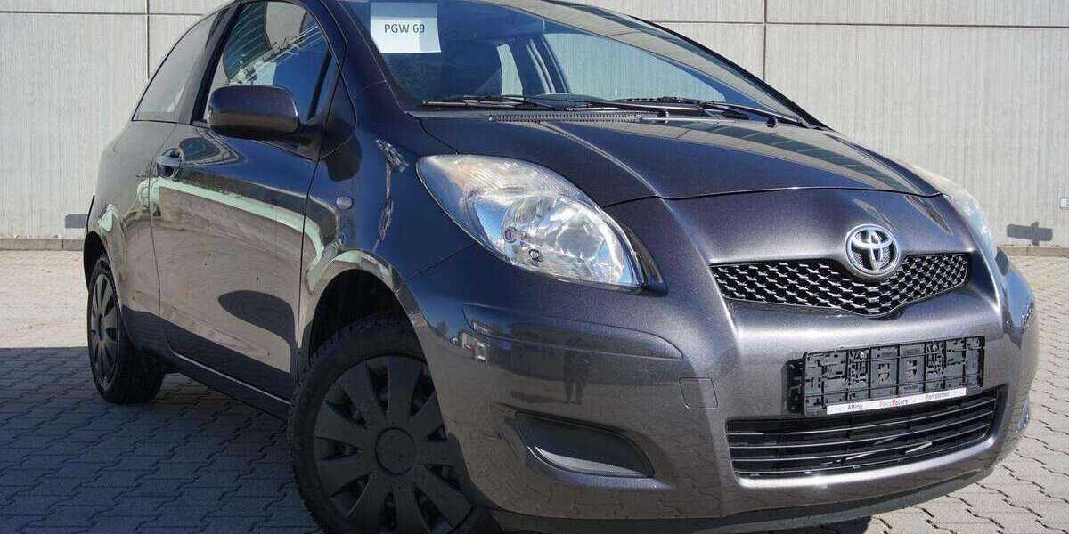 Toyota Yaris 99.960 km 3.495 &euro; Parkstetten 94365