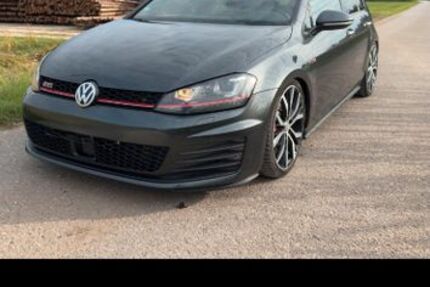 VW Golf 122.768 km 16.800 &euro; Asbach-Bäumenheim 86663