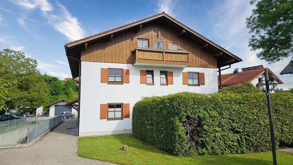 Wohnung zum Kaufen in Traunstein 275.000 € 70 m²