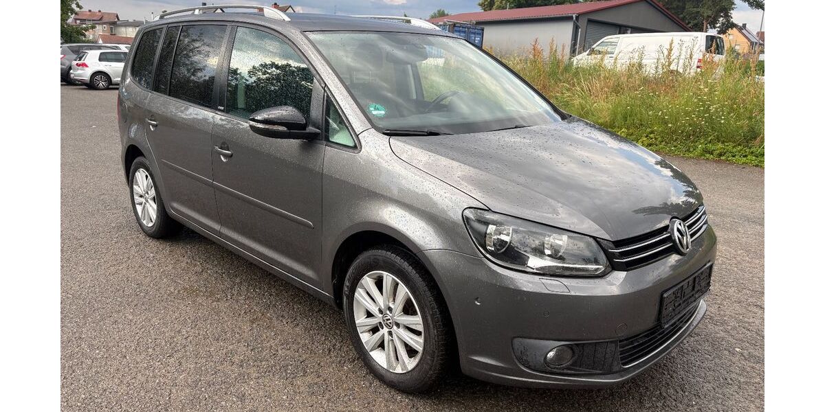 VW Touran 281.000 km 6.000 &euro; Knetzgau 97478