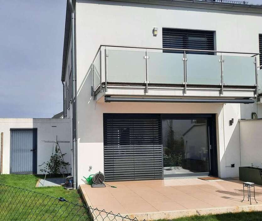 Haus zum Kaufen in Altdorf 729.500 € 132 m²
