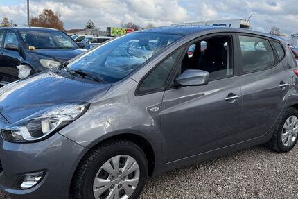 Hyundai ix20 115.000 km 6.400 € München 81829