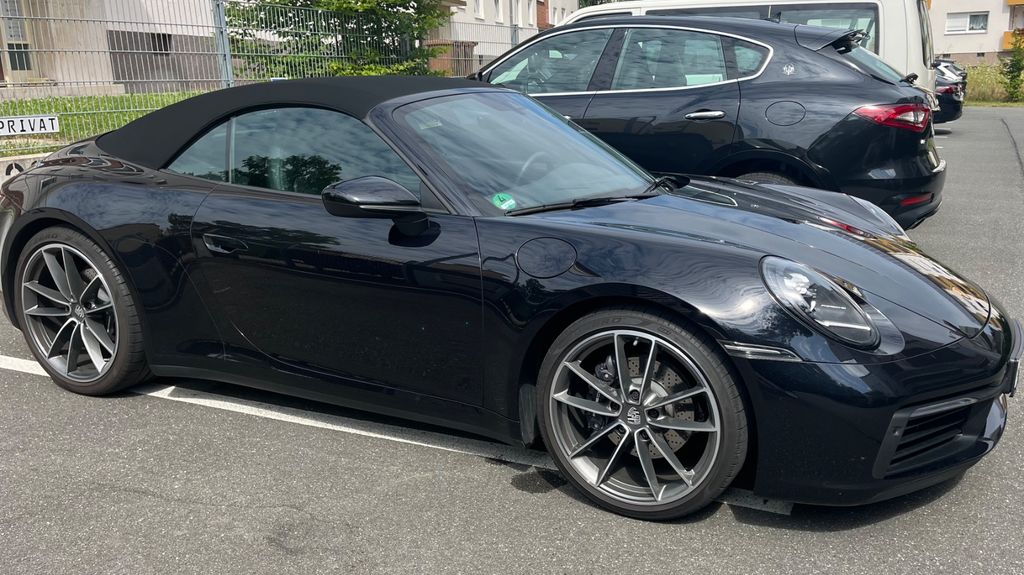 Porsche 992 37.950 km 107.990 &euro; Oberasbach 90522