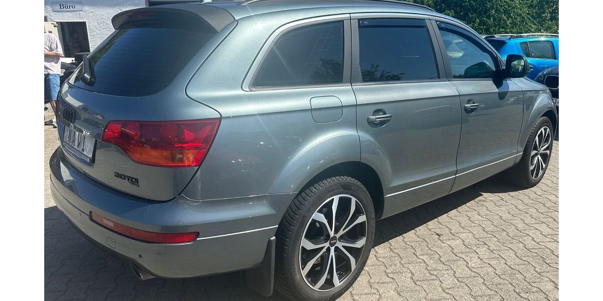 Audi Q7 250.000 km 9.995 &euro; Schweinfurt 97424