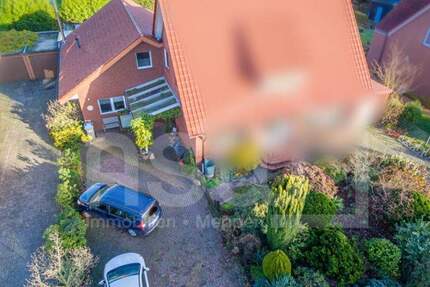 Doppelhaushälfte mit ausgebauter Nutzfläche im Dachgeschoss! 4 zimmer