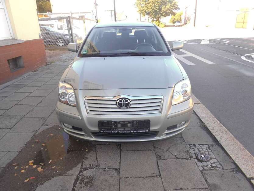 Avensis