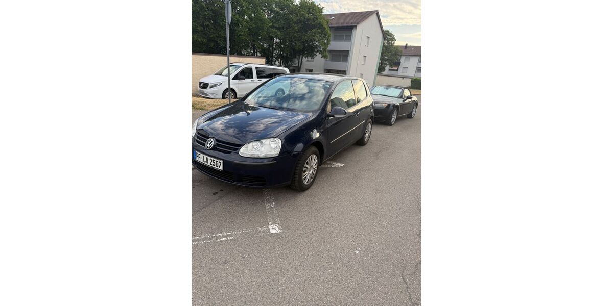 VW Golf 213.000 km 1.499 &euro; Böblingen 71034