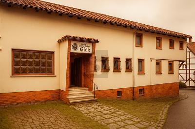 VIELSEITIGES WOHNEN MIT AUSBAUPOTENZIAL - Mehrfamilienhaus, Wohnhaus Naumburg | Angebot:26168072