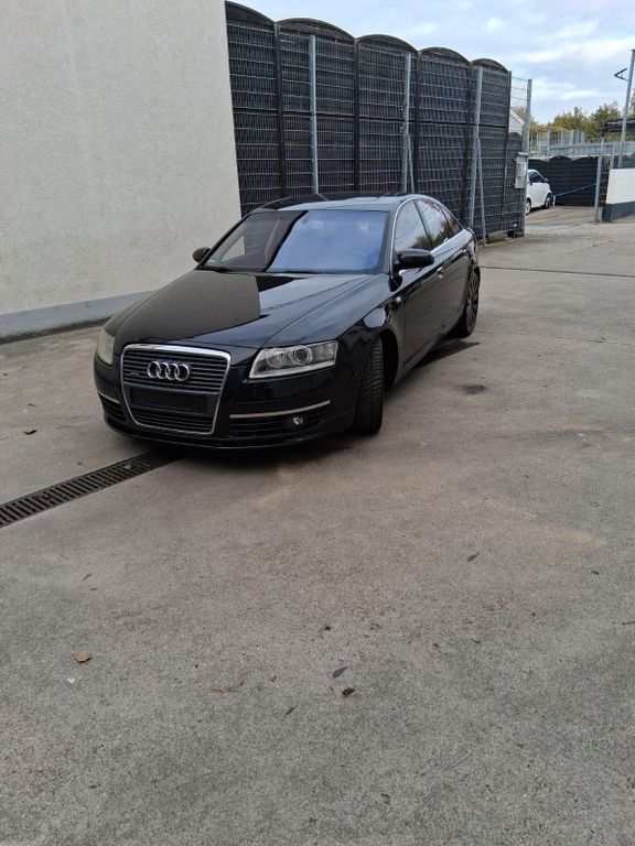 Audi A6 457.061 km 3.500 € Düsseldorf 40474