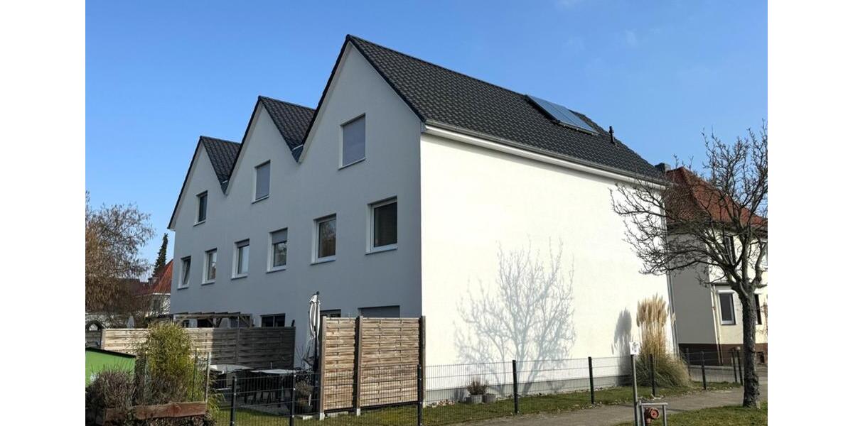 Reihenhaus Peine - 6 Zimmer, 154 m&sup2;, 1.260&euro; | Angebot:25374355