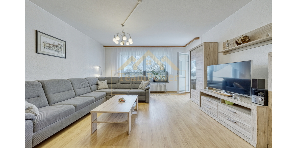 Mitten im Leben: 3 Zimmer, helle Loggia und großzügiges Wohnen auf 80 m² - Etagenwohnung Bad Bramstedt | Angebot:25365822