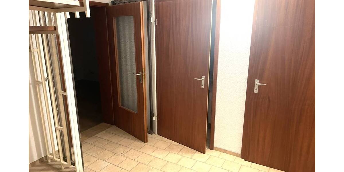 Reihenmittelhaus Worms / Pfeddersheim Pfeddersheim - 5 Zimmer, 135 m&sup2;, 1.690&euro; | Angebot:26360110