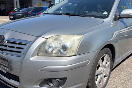 Toyota Avensis 458.000 km 999 &euro; Friedrichshafen 88048