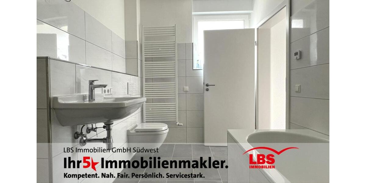 Doppelhaushälfte Gaggenau - 6.5 Zimmer, 147 m&sup2;, 1.750&euro; | Angebot:24558131