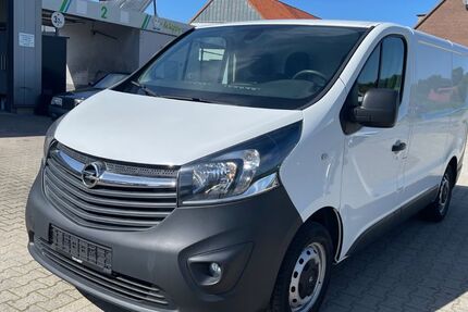 Opel Vivaro 82.600 km 12.250 &euro; Hilter a.T.W. 49176